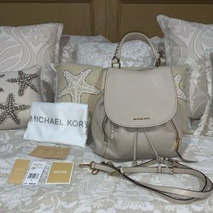Michael Kors Extra Large Viv Convertible Backpack